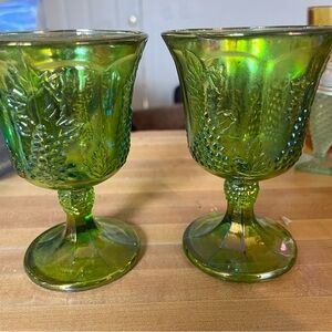 Iridescent lime green carnival cups